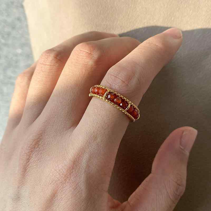 乐天商城 - 指輪 レディース 本命年 ラッキーアイテム レッド ストリング 電気メッキ加工 レッドメノウ レトロ 高級感 クリスマス ギフト