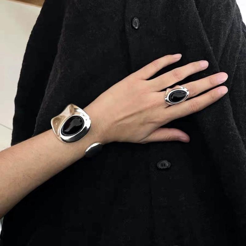 ブレスレット レディース 黒曜石 ワイド バングル リング 新中国スタイル 軽奢 小众 高級感 指輪 手環 大振り 開口 電気メッキ加工