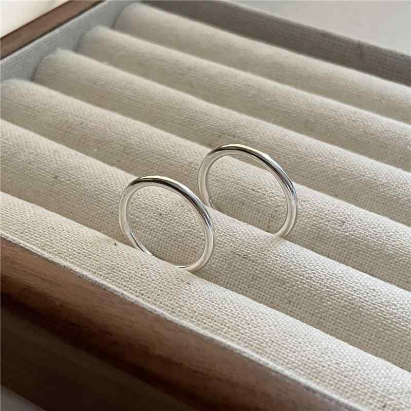 指輪 レディース シルバー925 光沢 艶 極細リング シンプル 華奢 冷淡 かわいい おしゃれ ファッション リング 女性 学生 プレゼント ギフト