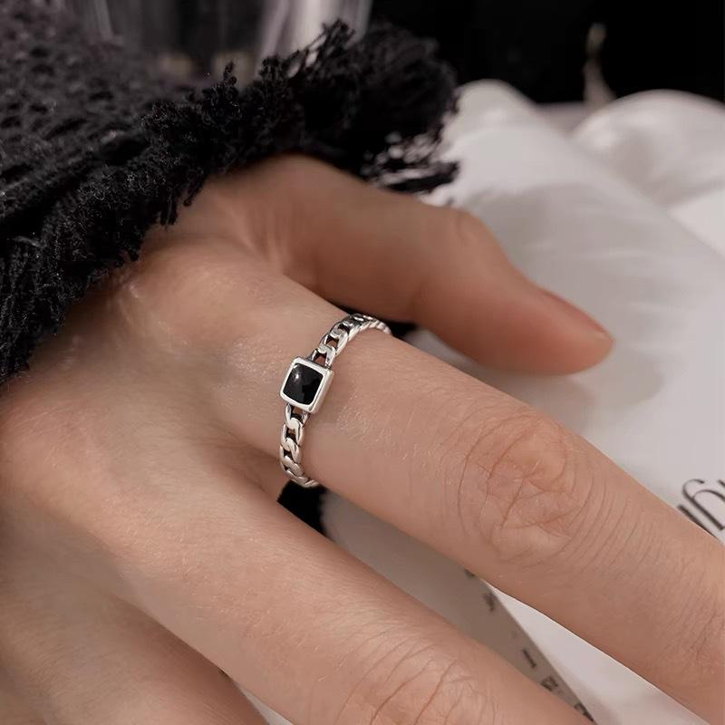 指輪 レディース シルバー925 ヴィンテージ風 ブラック 滴胶 個性的 小さいサイズ デザイン 人差し指 リング シンプル オープンリング