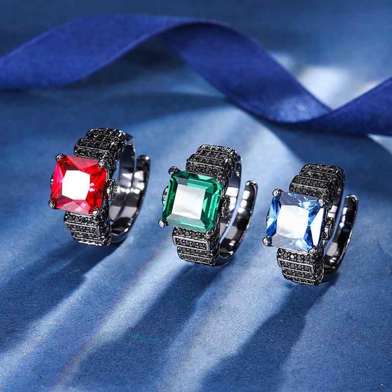 Other - 指輪 レディース 黒 ブラック 金 ゴールド ジルコニア プリンセスカット 個性的 ファッションリング 電気メッキ加工 銅