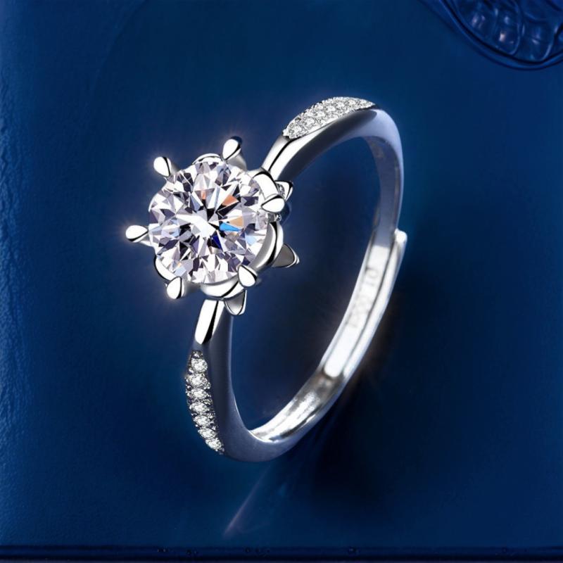 指輪 レディース ファッション シルバー925 花 Dカラー モアサナイト ジルコニア 個性的 エンゲージリング 六爪 手飾り