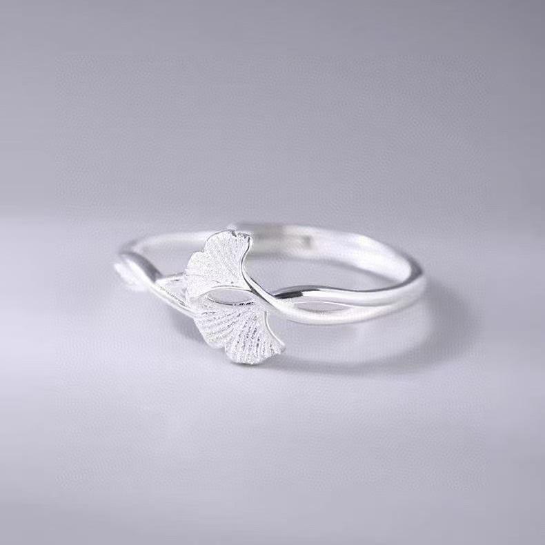 指輪 レディース 夏 新品 小さめ 銀杏の葉 推し 調整可能 電気メッキ加工 シルバー990 かわいい