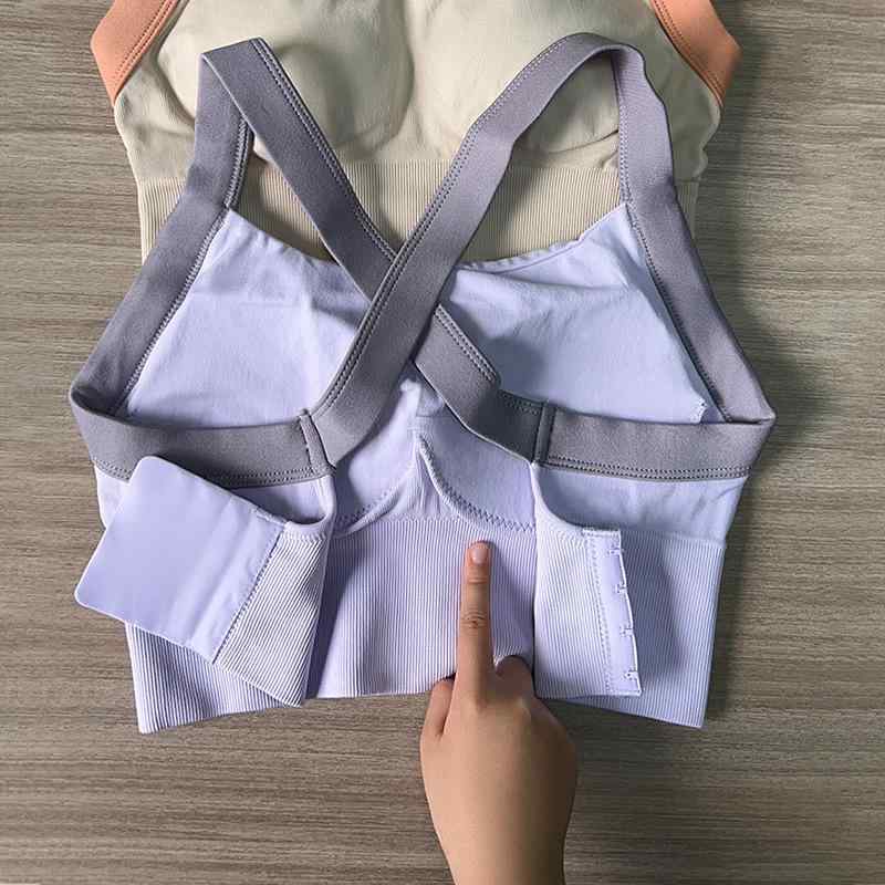 スポーツブラ レディース 速乾 高強度 一体型 パッド 揺れない ラン...(4.0)