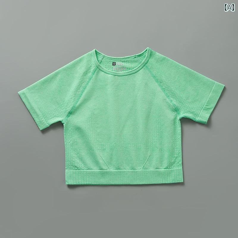 ヨガ レディース 半袖 短パン セットアップ シームレス ヨガウェア スポーツウェア フィットネスウェア トレーニングウェア 上下セット 伸縮性 吸湿速乾