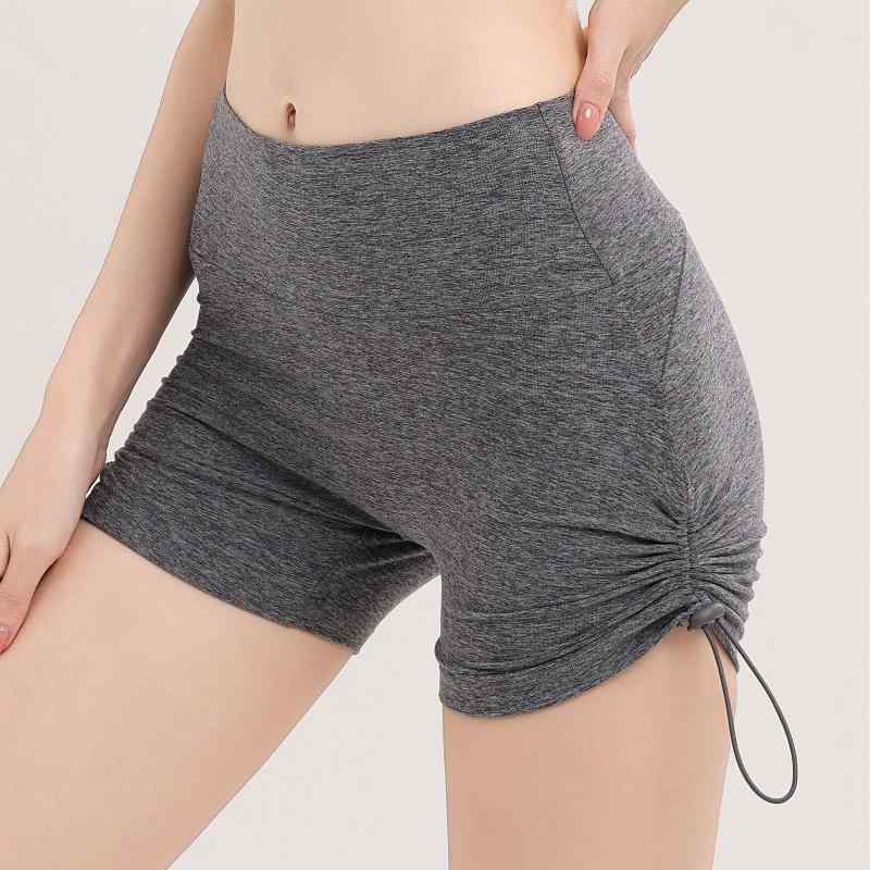 ヨガパンツ レディース ピーチヒップ ショート丈 ハイウエスト 美尻 スポーツ レギンス タイツ トレーニングウェア 伸縮性 吸湿速乾