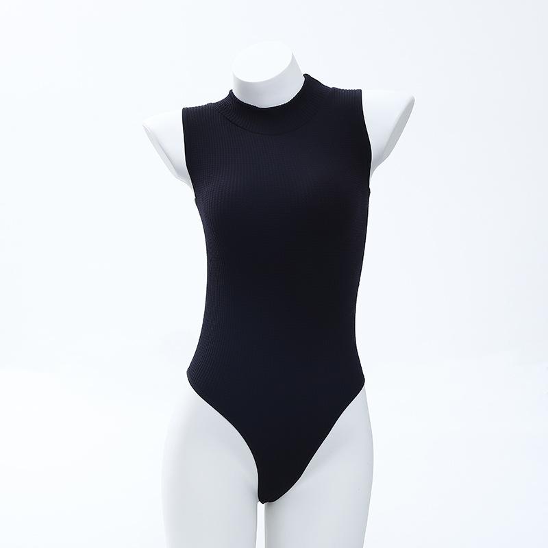 ヨガウェア レディース ニット ショートパンツ オールインワン ハイネック シームレス ジャンプスーツ 伸縮性 スポーツウェア トレーニング ルームウェア 普段使い2