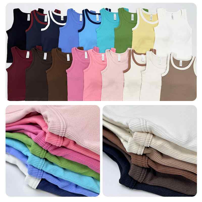 スポーツブラ レディース ヨガウェア タンクトップ 一体型 カップ付き ショート丈 フィットネス ウェア シームレス ラウンドネック トレーニング インナー