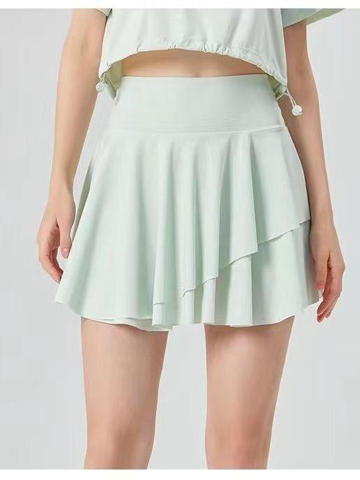 ヨガパンツ レディース ハイウエスト スキニー スポーツレギンス 伸縮性 通気性 吸湿速乾 ヒップアップ 美脚 3分丈 運動用 スパッツ