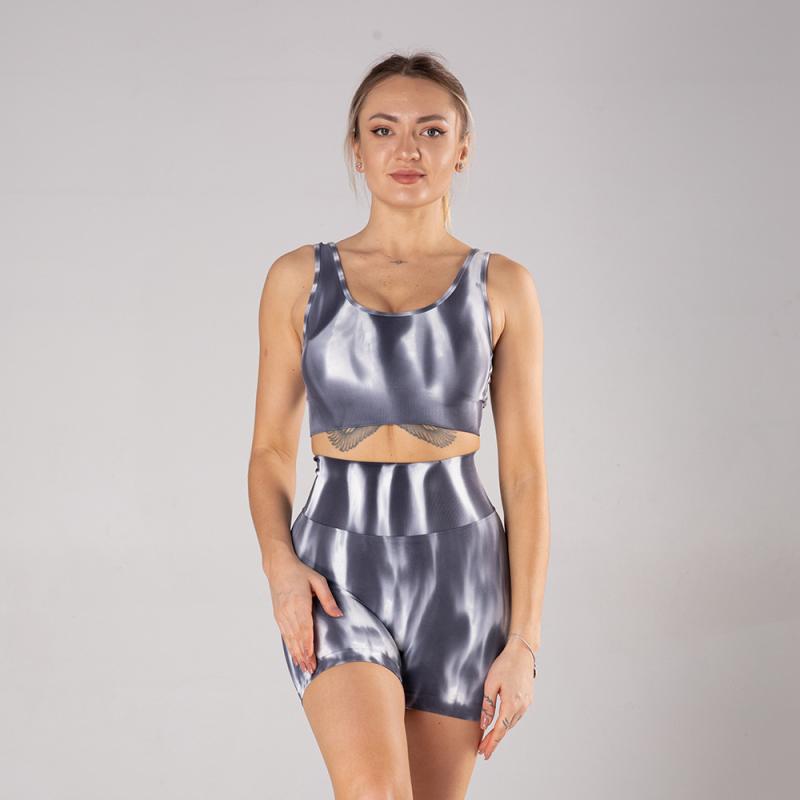 ヨガウェア レディース スポーツブラ シームレス ヨガパンツ ショートパンツ レギンス 上下セット ストレッチ 伸縮性 吸湿速乾 トレーニング ジム2