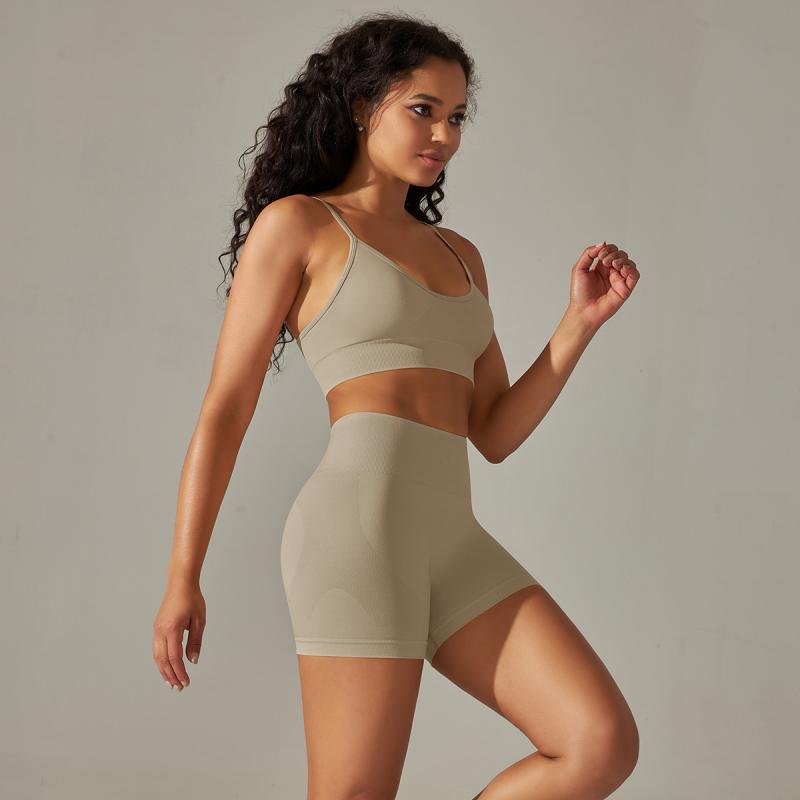 ブラジャー & ショーツ レディース 上下 セット シームレス ハイウエスト ショーツ ヒップアップ スパッツ 速乾 スポーツ ヨガ ウェア ランニング トレーニング