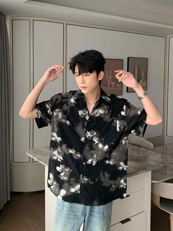 Short Sleeves （Shape Holding） - シャツ メンズ 男性用 半袖シャツ 接触冷感 レトロ 花柄シャツ 韓国 カジュアル トップス おしゃれ
