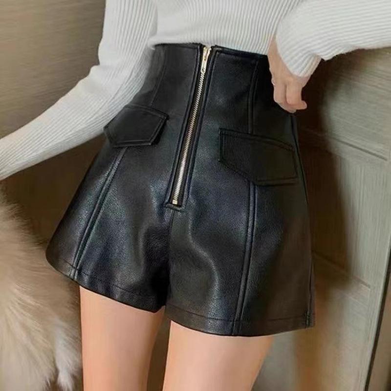 パンツ レディース 秋冬 PUレザー ショートパンツ 韓国 ハイウエスト 黒 ワイドレッグ ブーツカット フェイクレザー