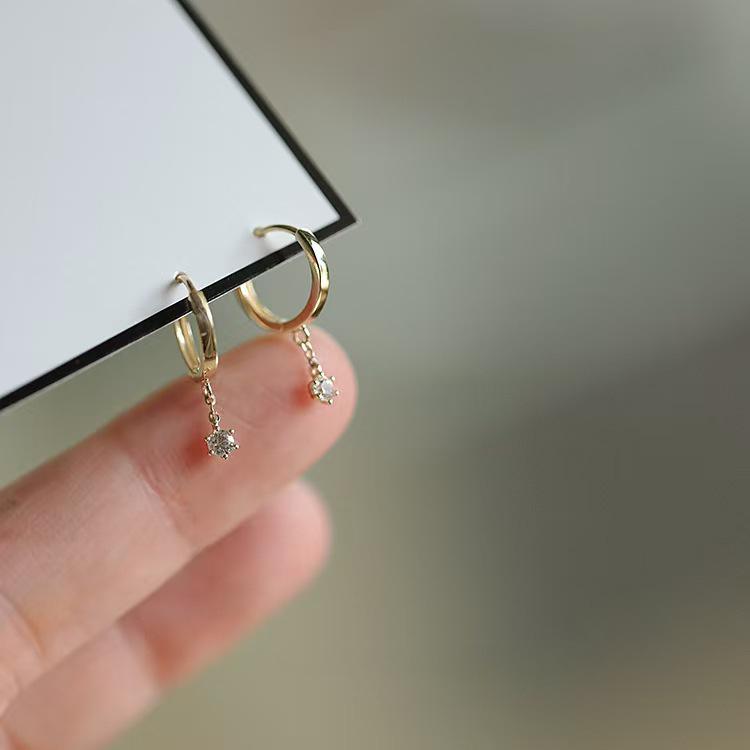 Other - ピアス レディース シルバー925 ドロップ ジルコニア Kゴールドメッキ 小さめ 揺れる しずく型 大人かわいい アレルギー対応 普段使い