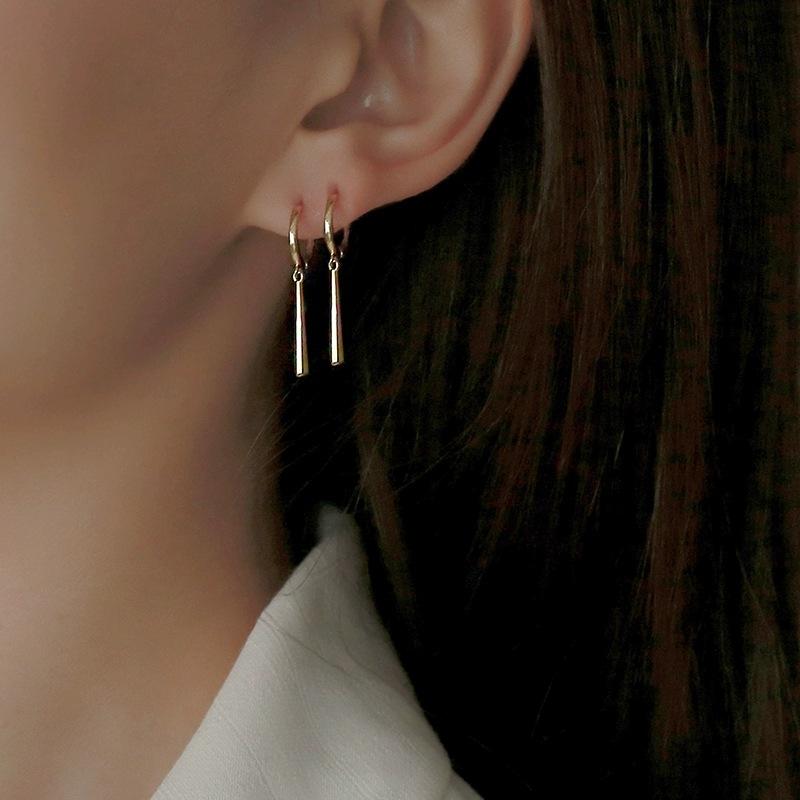 ピアス レディース シルバー925製 ゾロ風 小さめ ユニーク 豪華感 S925 スターリングシルバー