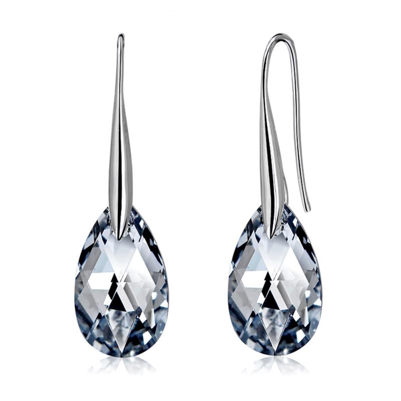 Cubic Zirconia - イヤリング レディース シルバー925 水滴型 オーストリア産クリスタル 対応 フックピアス ゆれる 揺れる きれいめ 上品 エレガント 大人かわいい 普段使い