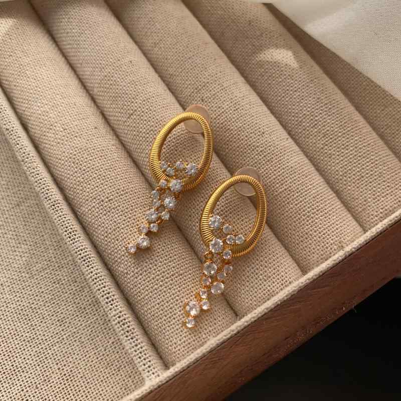 イヤリング レディース アクセサリー ジルコニア タッセル 電気メッキ加工 エレガント 高見え おしゃれ