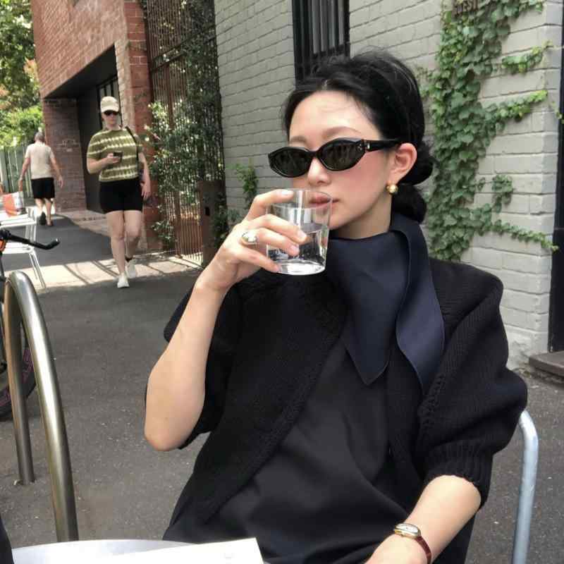 ピアス レディース 韓国 ゴールド 豆 ドロップ 小ぶり 豪華感 イヤリング かわいい おしゃれ