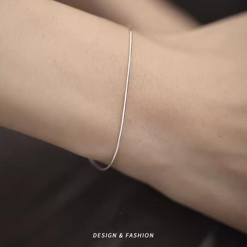 ブレスレット レディース シルバー925 華奢 細身 ヘビ骨 スネークボーンチェーン 軽量 冷感 クール 学生 ガールズ アクセサリー ジュエリー ギフト