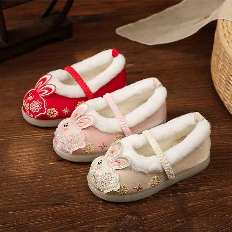 靴 キッズ 女の子 刺繍靴 子供 老北京 手作り 布靴 兎 ウサギ 暖かい 秋冬 かわいい2