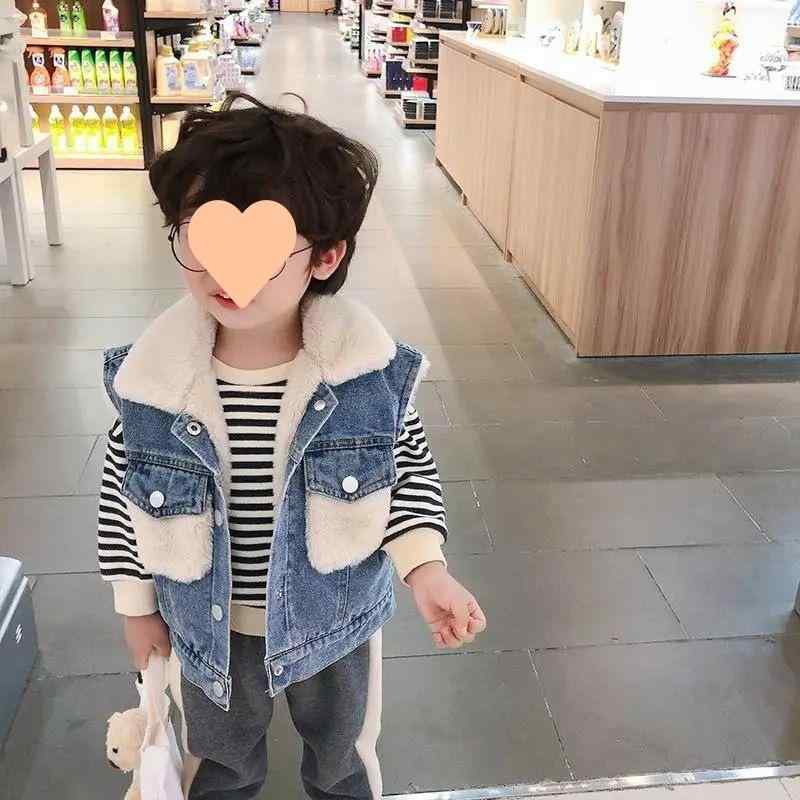 ベスト キッズ 男の子 デニム 中綿ベスト 秋冬 防寒 チョッキ 厚手 あったか かわいい