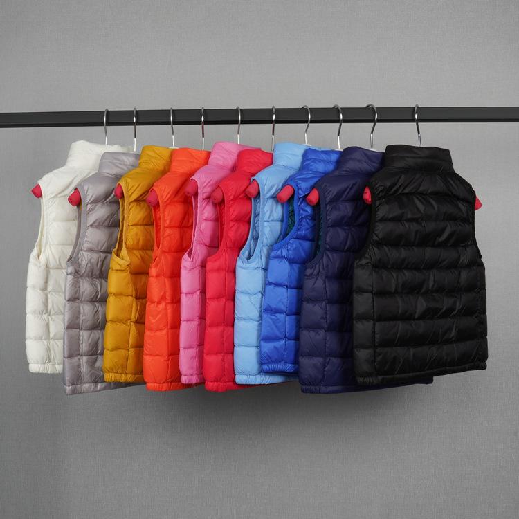 ダウンベスト キッズ 子供服 男の子 女の子 アウター チョッキ 中綿 軽量 短め丈 無地 秋冬
