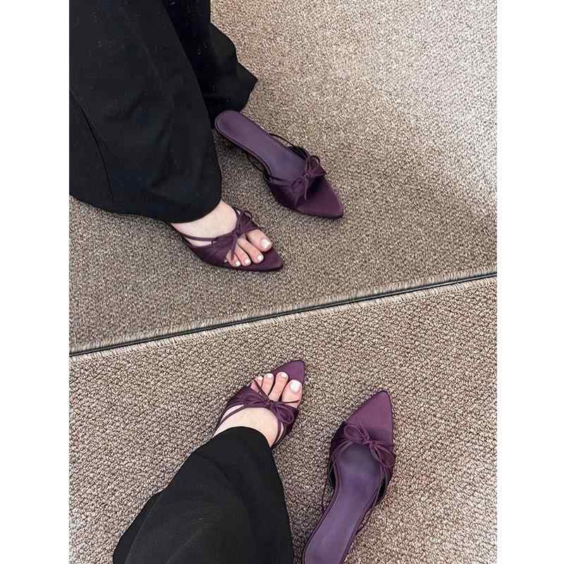 サンダル レディース 春夏 外履き 紫 パープル 絹 ちょう結び リボン ポインテッドトゥ ピンヒール 猫脚 ねこ脚 ミュール きれいめ かわいい フェミニン