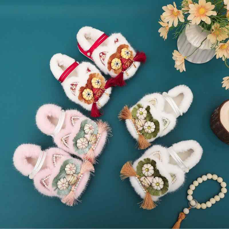 靴 キッズ 虎頭靴 子供靴 フラットシューズ 民族風 チャイナ風 漢服 春夏 秋冬