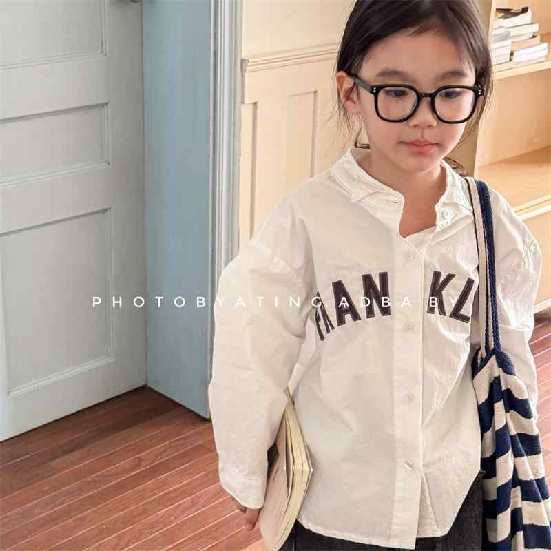 シャツ キッズ 子供服 春物 長袖 ブラウス トップス 男女兼用 韓国 刺繍 かわいい おしゃれ ライトアウ..