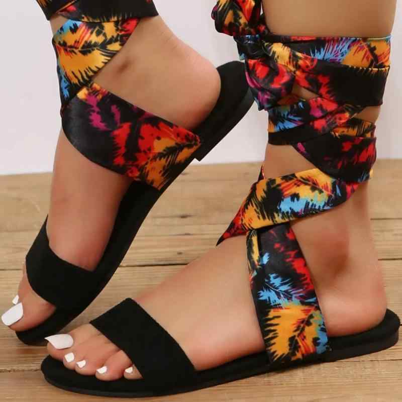 靴 レディース サンダル フラット ぺたんこ 歩きやすい 痛くない ストラップ 布製 ラウンドトゥ 婦人靴..