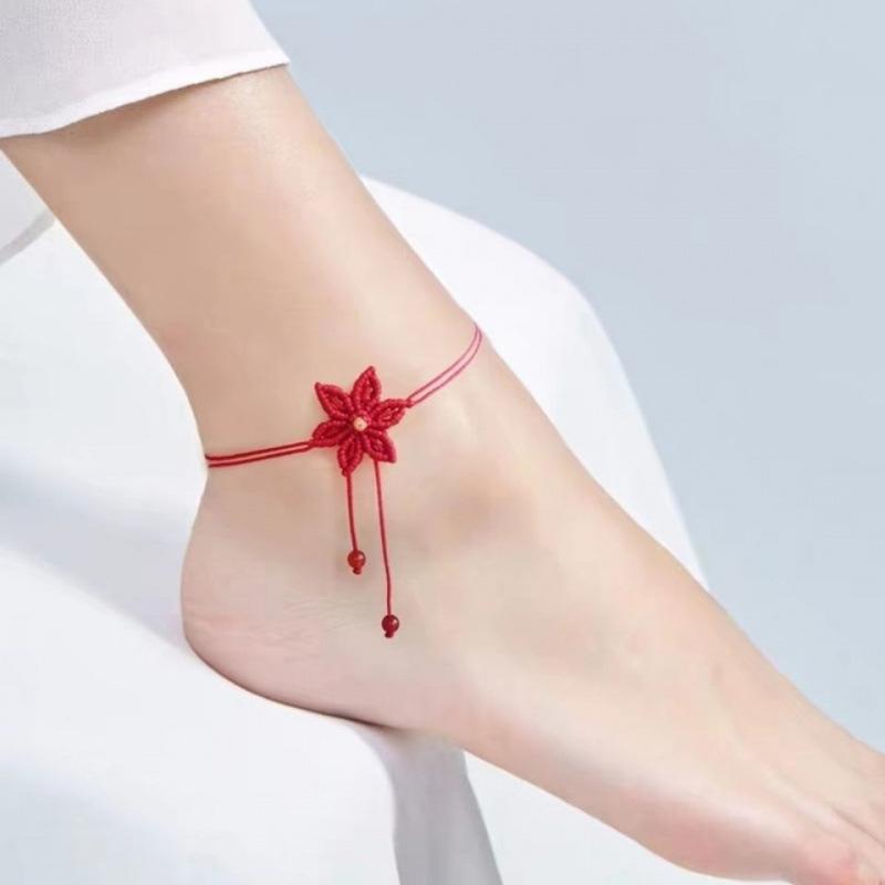 ブレスレット レディース 手編み 小さな赤い花 本命年 赤い紐 調節可能