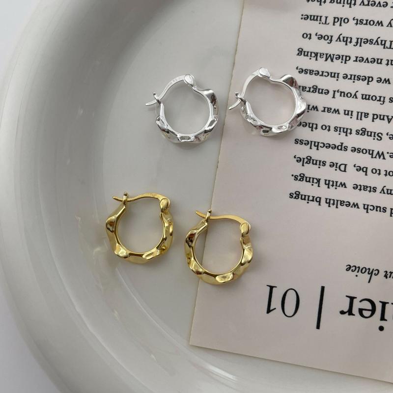 ピアス レディース S925 シルバー スカート シンプル イヤリング 小さめ デザイン シルバー925 女性用 百搭アクセサリー