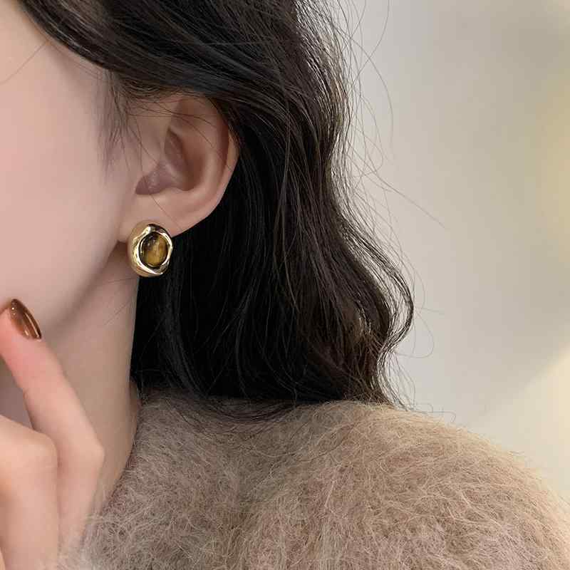 Cubic Zirconia - イヤリング レディース シルバー925製 美ラード風 虎眼石 タイガーアイ 天然石 高級感 レトロ ヴィンテージ 秋冬 スタッドピアス