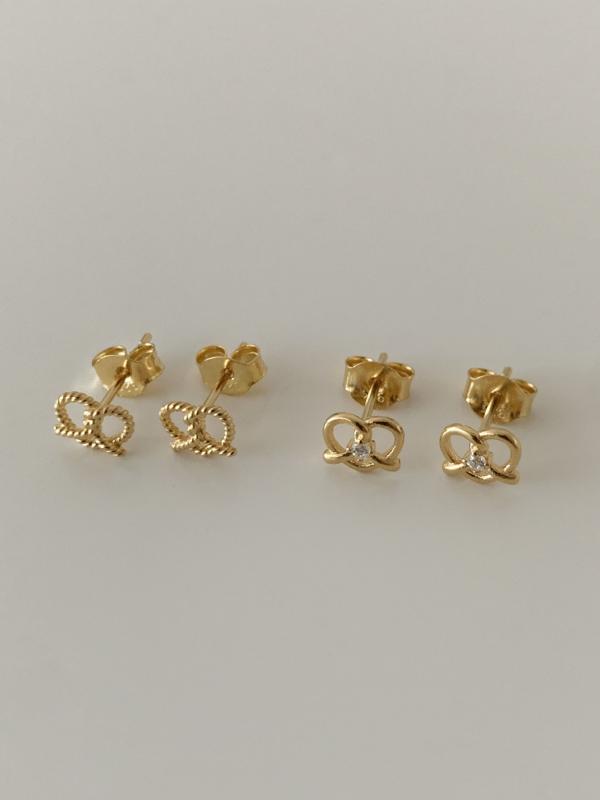 ピアス レディース シルバー925 韓国 かわいい 小さめ ハート 透かし クロス スタッドピアス イヤリン..