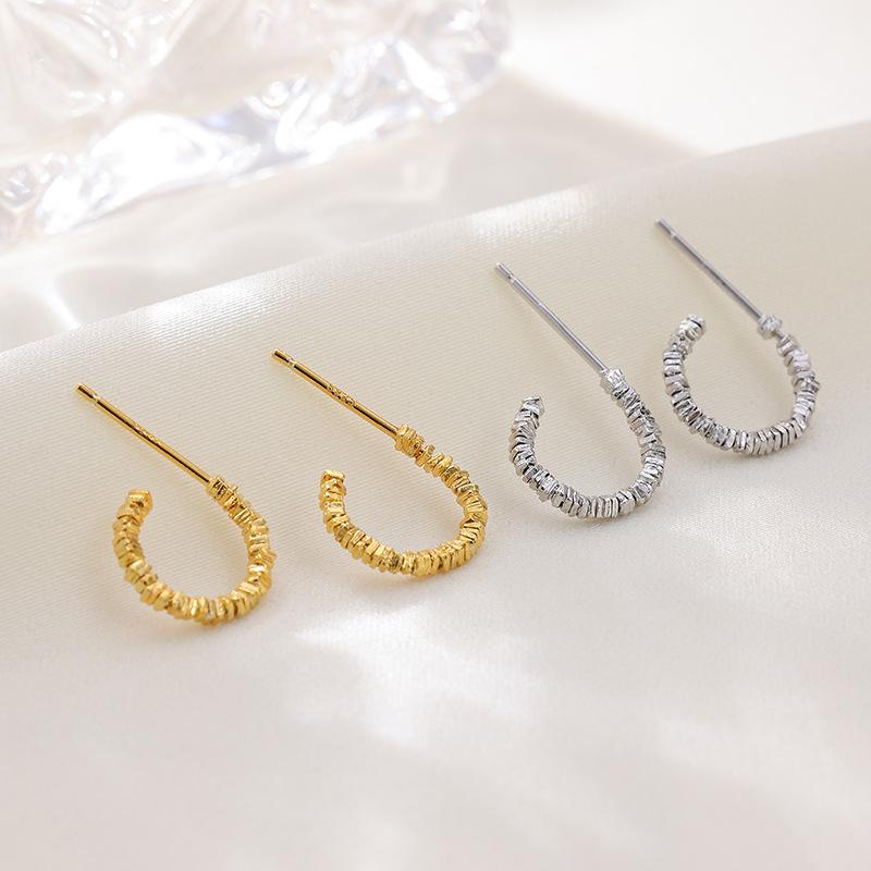 ピアス レディース シルバー925 C型 フープ シンプル 小さめ アレルギー対応 デイリーユース カジュアル