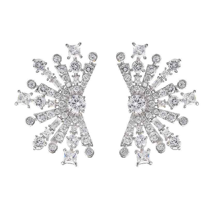ピアス レディース 韓国風 ジルコニア 雪の結晶 花火形 スタッドピアス イヤリング アクセサリー かわいい おしゃれ
