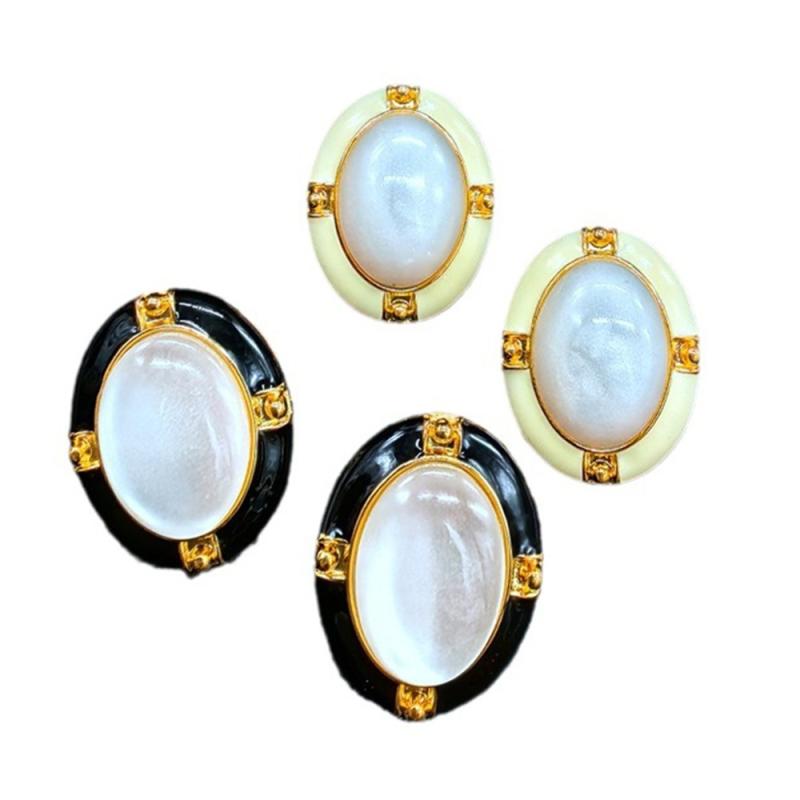 イヤリング レディース 女性用 ヴィンテージ風 エナメル レトロ 個性的 フレンチ 電気メッキ加工 ジルコニア 幾何学模様