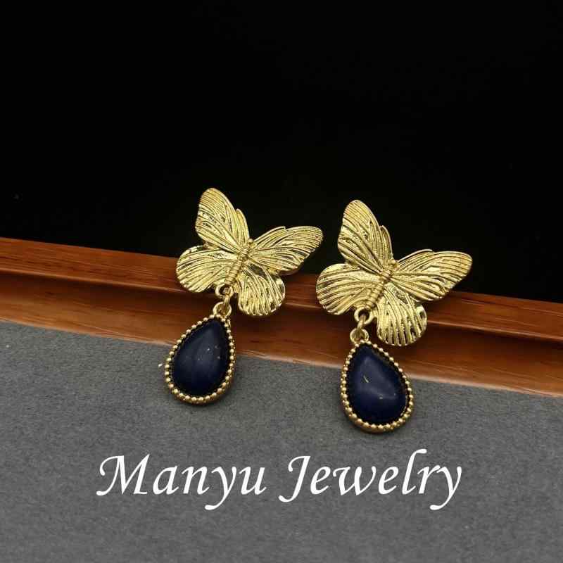 ピアス レディース 小さめ 青金石風 蝶々 イヤリング レトロ ヴィンテージ風 ゴールド 電気メッキ加工 アレルギー対応 アクセサリー