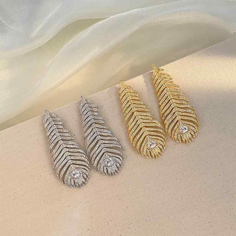 紫水晶 - ピアス レディース 羽根 フェザー 鳳凰 テール エレガント ジルコニア キラキラ 輝き 華やか パーティー ドレス ギフト プレゼント アクセサリー2