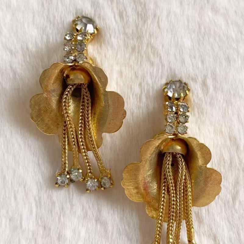 イヤリング レディース 小さめ シンプル 高見え 銅製 電気メッキ加工 フラワー モチーフ ネックレス ペンダント セット