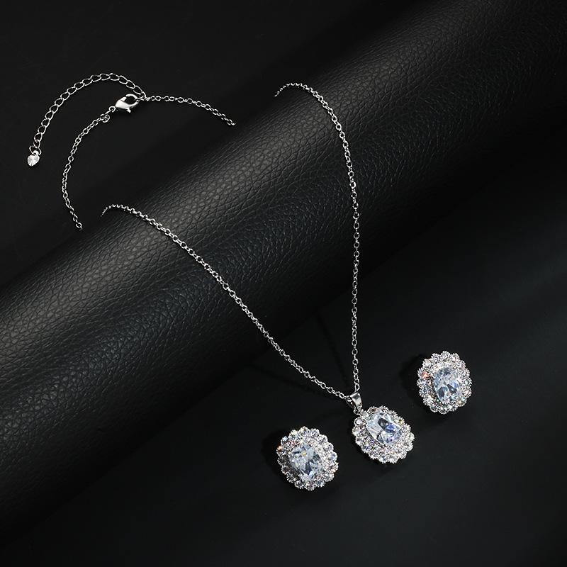 ネックレス レディース 韓国風 ジルコニア スクエア 2点セット ファッション 高級感 鎖骨 チョーカー シンプル ペンダント アクセサリー 首飾り おしゃれ かわいい