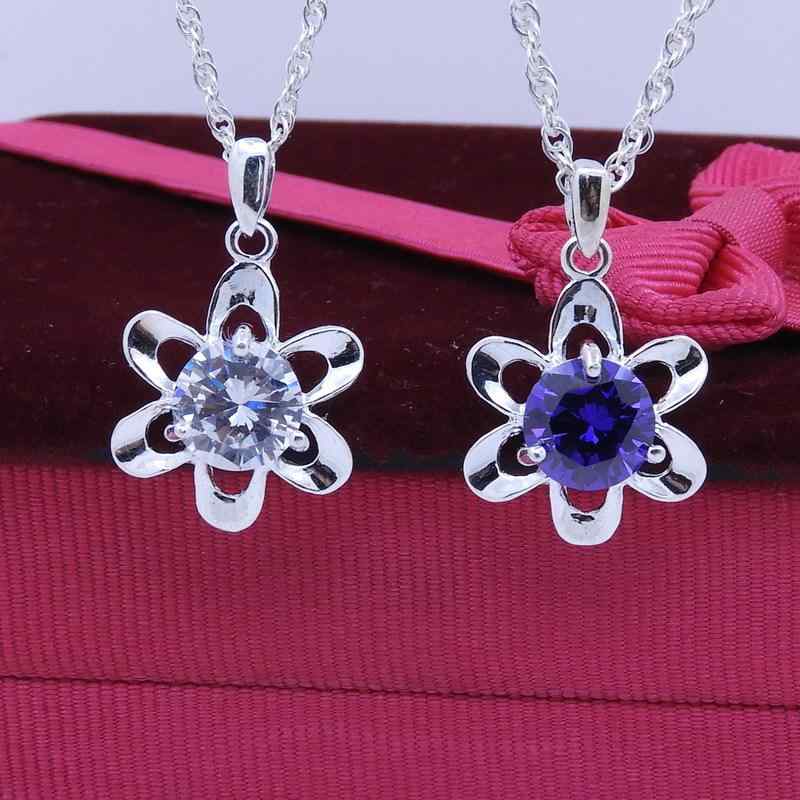 Chromium - ネックレス レディース シルバーアクセサリー ペンダント トップ ファッション小物 水晶 梅の花モチーフ 990シルバー S9902