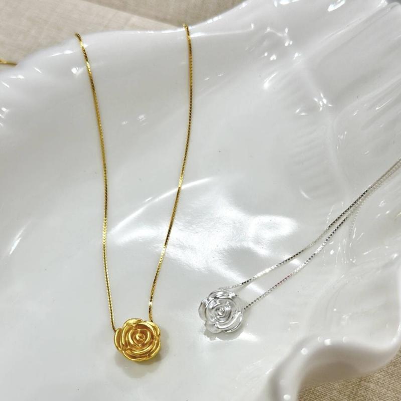 Red Coral - ネックレス レディース シルバー925 バラ 薔薇 ジルコニア ペンダント 鎖骨 小さめ プチ シンプル かわいい おしゃれ シルバーアクセサリー アレルギー対応