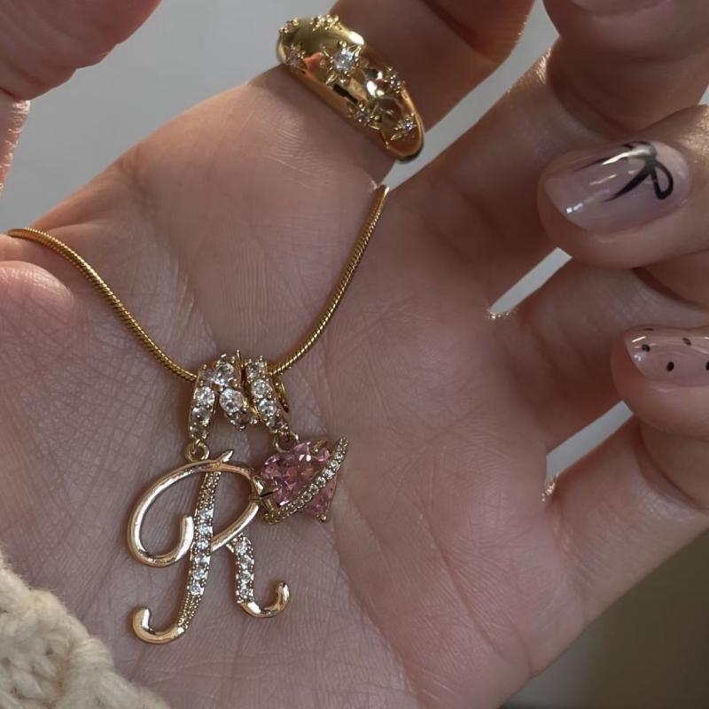 SWAROVSKI - ネックレス レディース かわいい アルファベット イニシャル ステンレス チェーン 22K電気メッキ加工 ラッキーアイテム