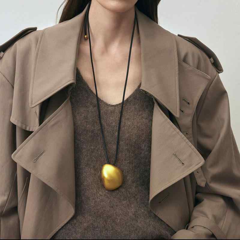 ネックレス レディース 大ぶり ジルコニア スクエア 電気メッキ加工 高級感 小顔効果 イヤリング セット アクセサリー 秋冬