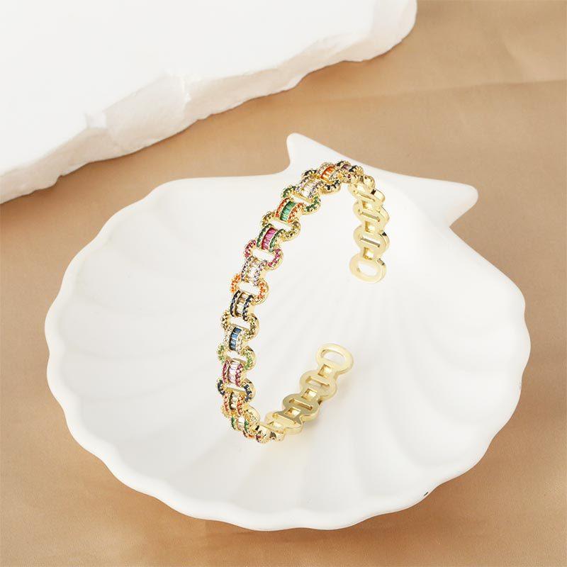 ブレスレット レディース 幾何学模様 ジルコニア 真鍮 電気メッキ加工 トレンド バングル アクセサリー..