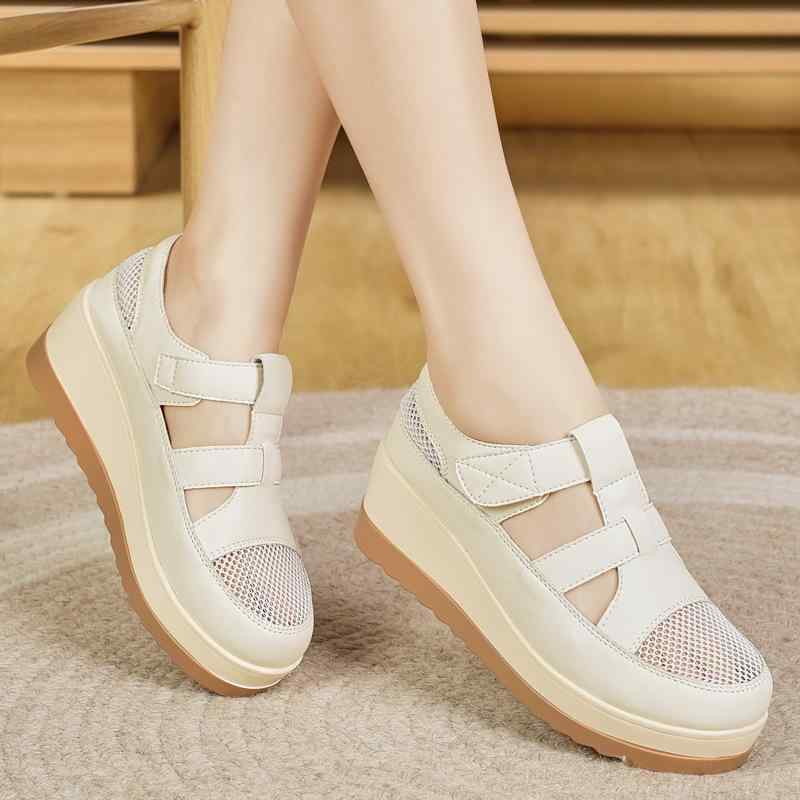 サンダル レディース 女性用 春夏 厚底 普段使い スポーティー 網状 メッシュ 通気性 歩きやすい 履きやすい 旅行