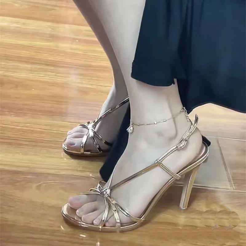 サンダル レディース 2024年 新作 ゴールド 金色 ハイヒール サンダル オープントゥ ストラップ ピンヒール スカート 高ヒール 普段使..