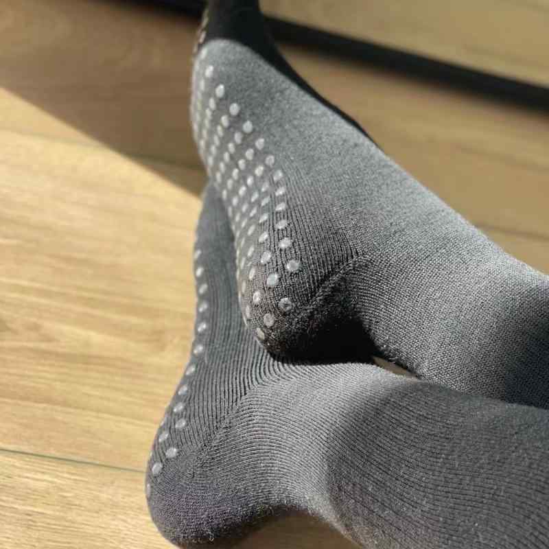 ヨガソックス 秋冬 レディース 厚手 パイル地 無地 パープル系 膝下丈 レッグウォーマー 滑り止め ピラ..