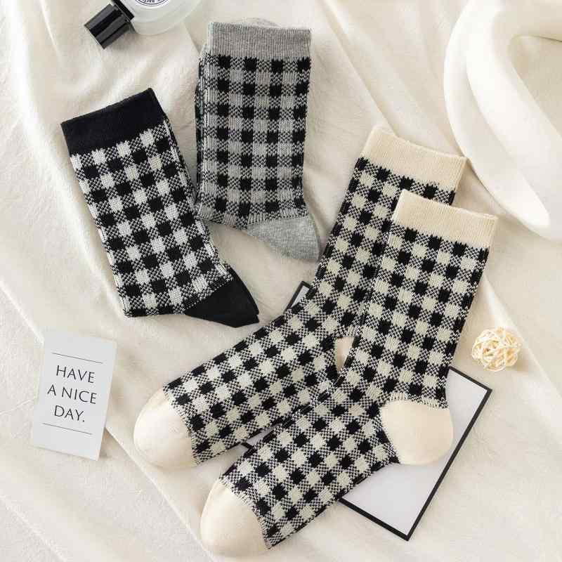 靴下 レディース 秋冬 女性用 綿 ソックス かわいい 快適 中筒ソックス レトロ